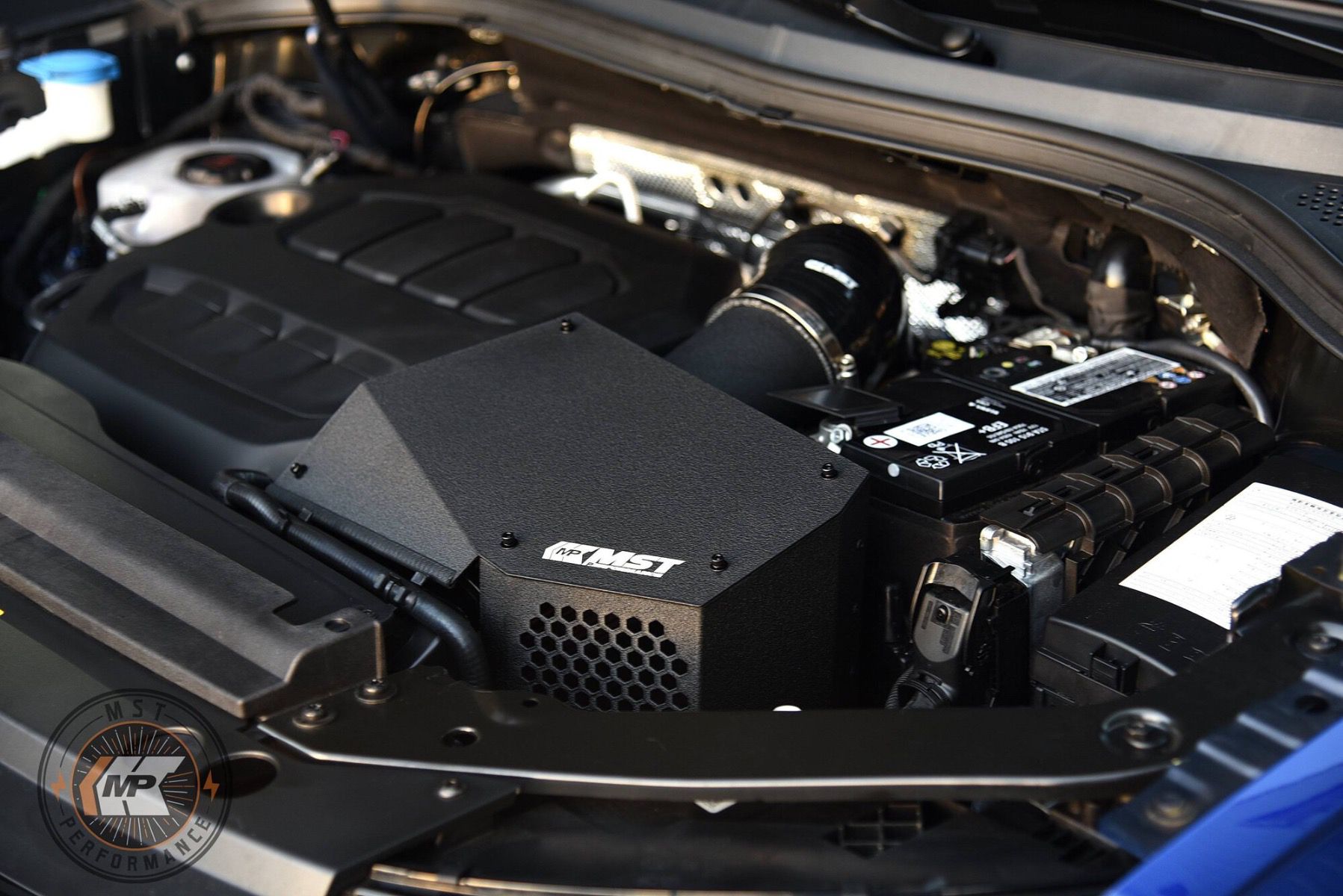VW Golf MK8 R 2.0 TFSI MST Cold Air Intake