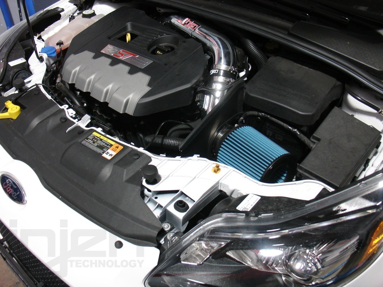 Ford Focus ST 2.0L Turbo Short ram intake system 2013/-