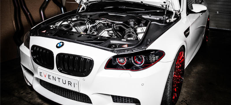 Eventuri BMW F10/F11 M5 Full Black Carbon intake systeem