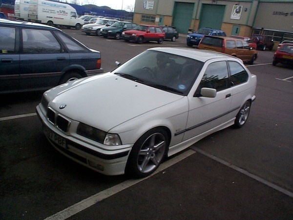 Pipercross BMW E36 318is 1.9 16v 09/95-04/99 Standard Luchtfilte